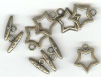 5 17mm Antique Gold Star Toggle Clasps